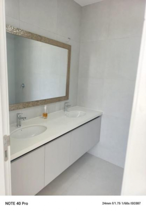 Departamento en edificio Bari de Karibao